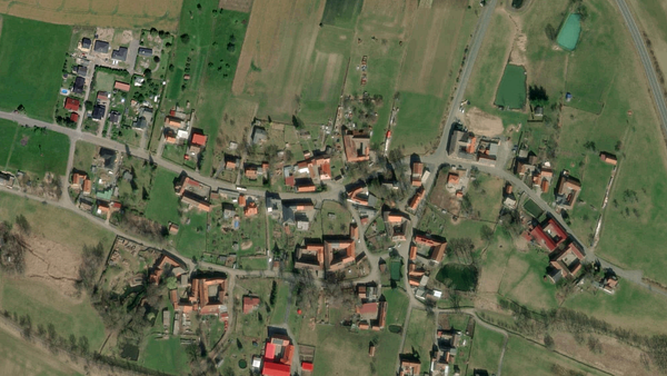 Parkareal Autohof in Lederhose