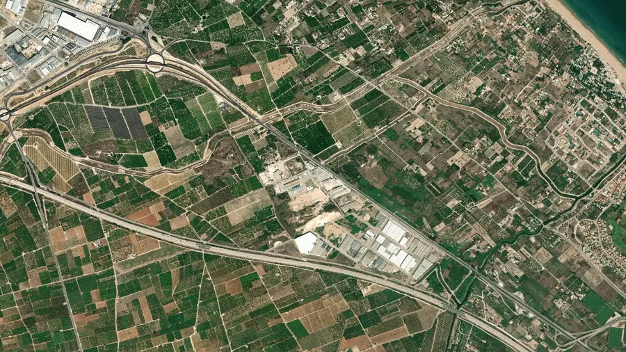 Zona de parcare pentru camioane Privado Camiones GABRIEL IRIMIA GROUP S.L. în Oliva