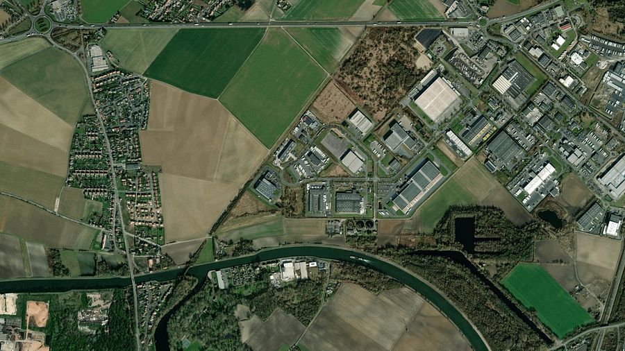 Area di parcheggio per autocarri RBNB TRUCKS Carvin