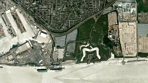 Parkareal Goldstar Truck Stop in Tilbury