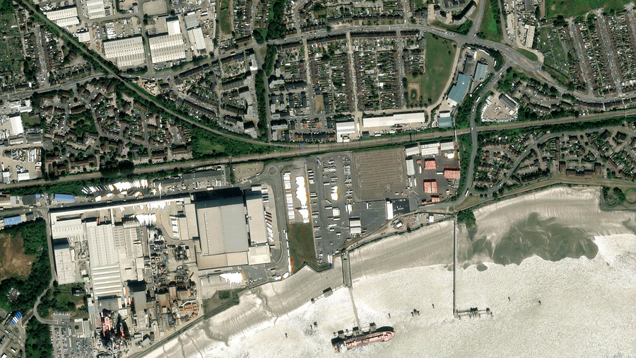 Truck parking lot Purfleet Truck Park in Grays
