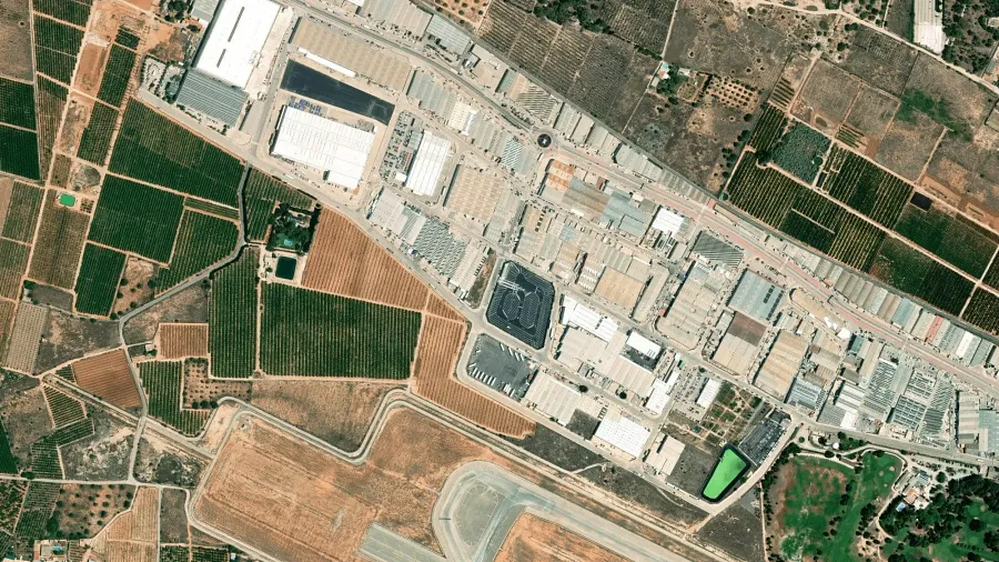 Parkareal mowiz TRUCK Valencia in Manises