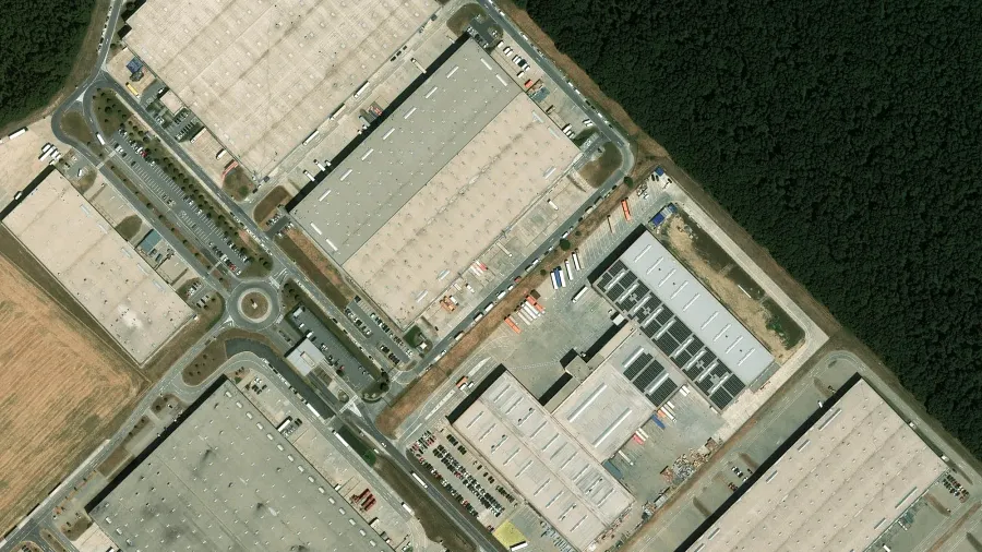 Zona de parcare pentru camioane Gebrüder Weiss Slovakia în Senec