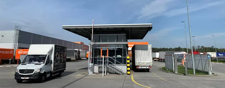 Gebrüder Weiss - Wels