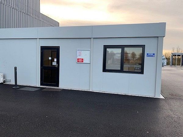 Truck parking lot ACD Logistique Transports Dehosse in Sains-en-Gohelle