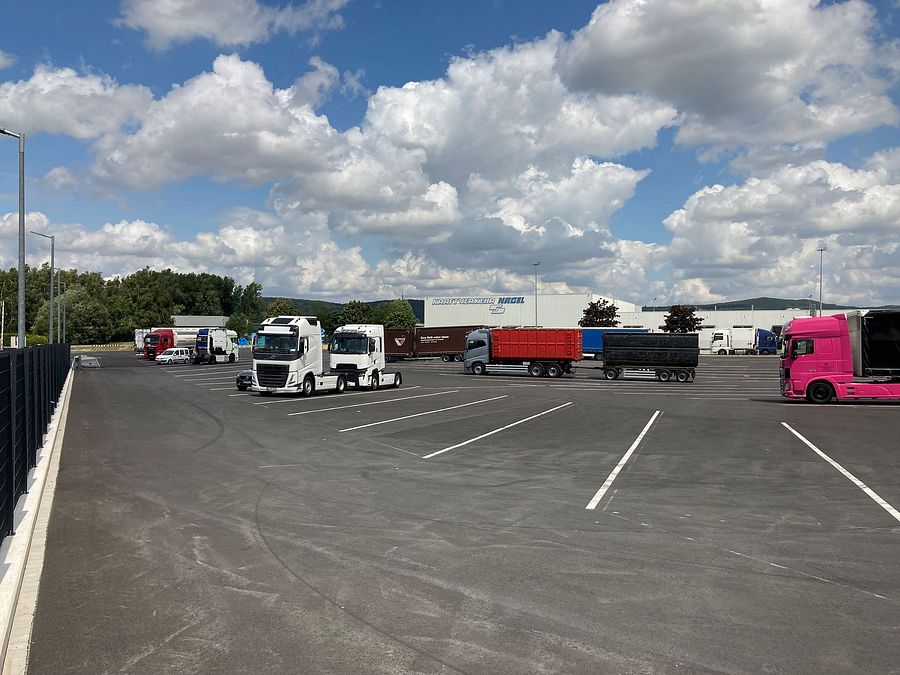 Area di parcheggio per autocarri L Port Dissen am Teutoburger Wald
