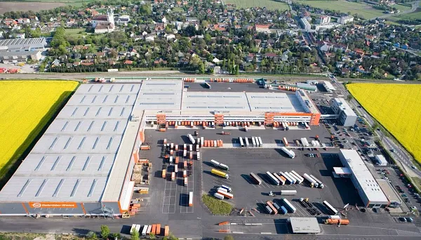 Truck parking lot Gebrüder Weiss in Maria-Lanzendorf