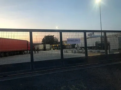 Winkler Spa Parking - 2