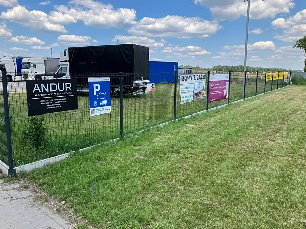 Parkareal S8 in Oleśnica (Gmina)