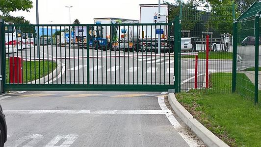SIFTAS Parking Poids Lourds Sécurisé