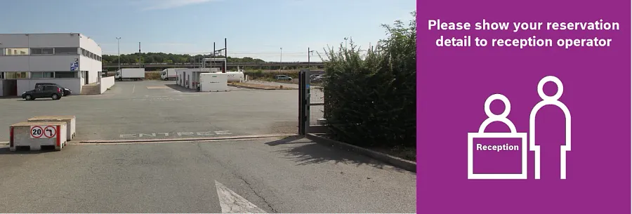 Area di parcheggio per autocarri Transports Tendron Cercottes