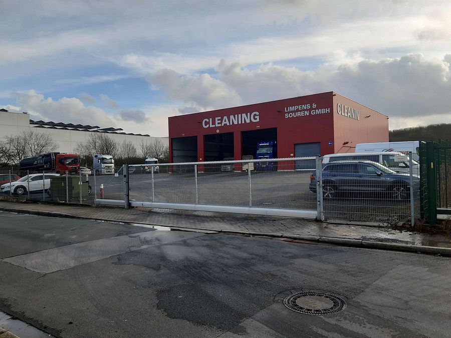 Area di parcheggio per autocarri Cleaning Limpens GmbH Bottrop
