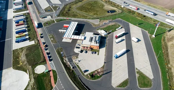 Area di parcheggio per autocarri Tank & Rast Zeven Elsdorf