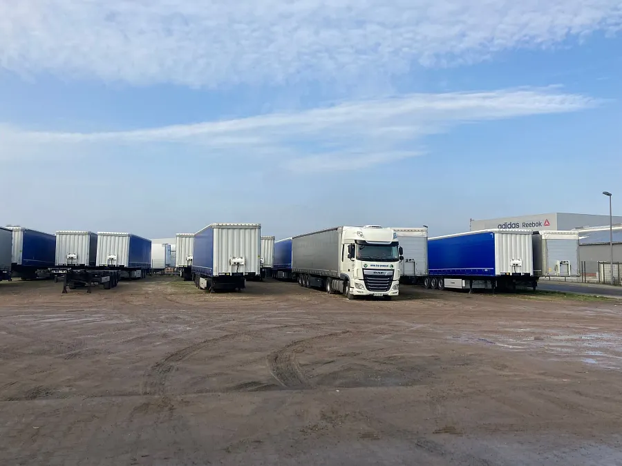 Parkareal Hansa Service Osnabruck in Rieste