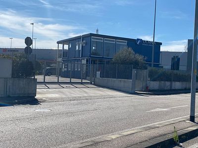 Dorna Parking
