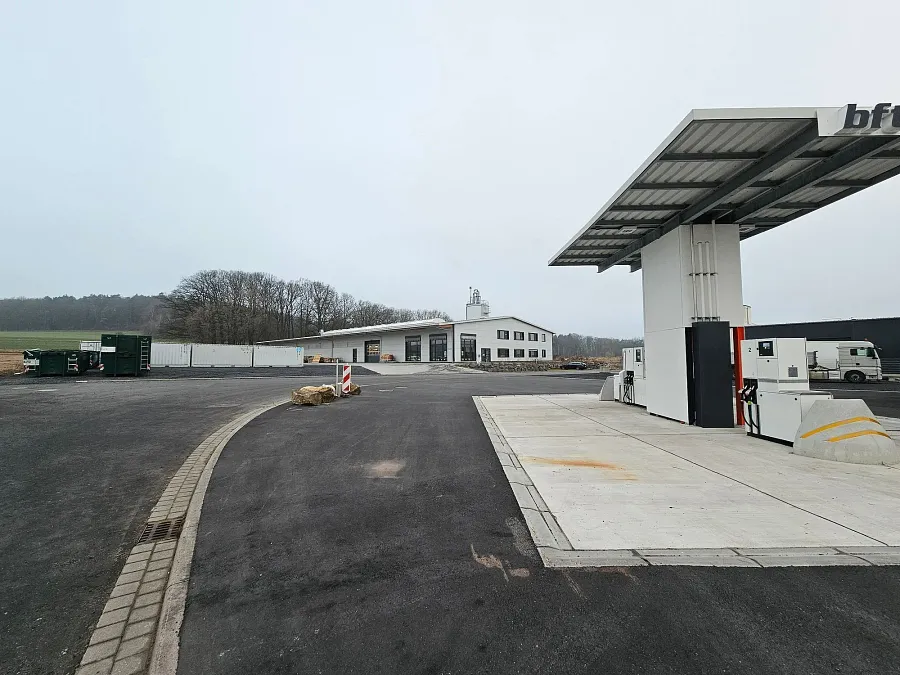 Truck parking lot Olaf Jehn SBV in Ebersburg