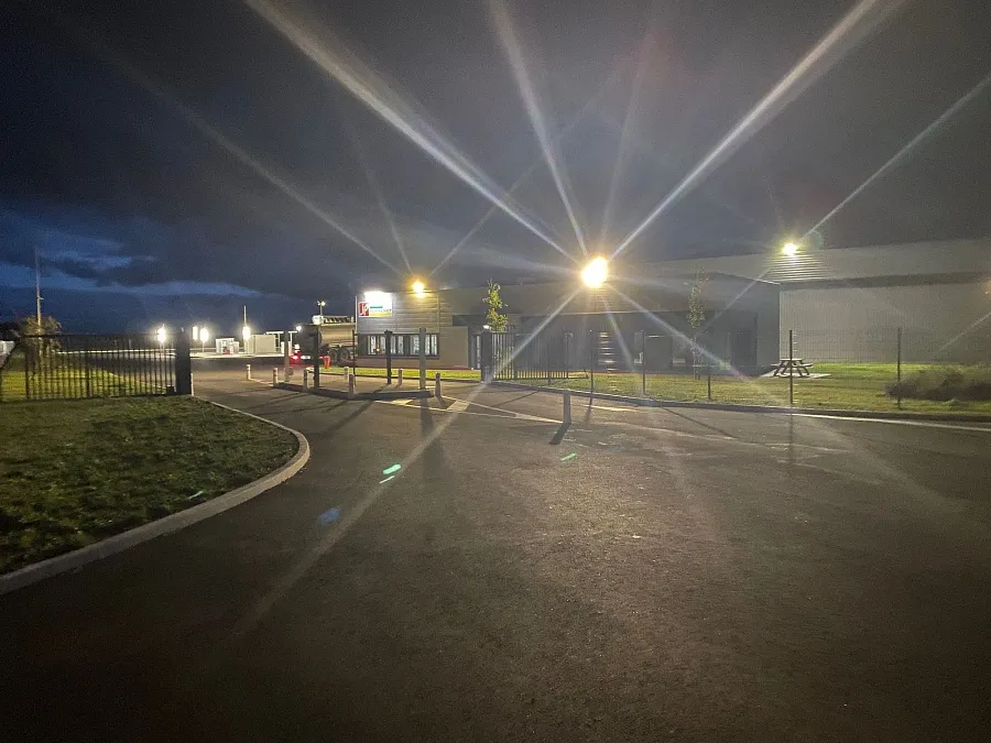 Truck parking lot Perrenot Pithiviers in Escrennes