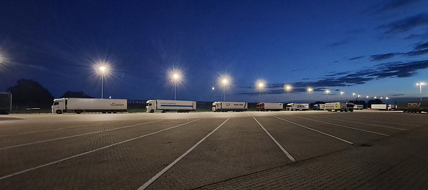 Area di parcheggio per autocarri Robens GmbH Sittensen