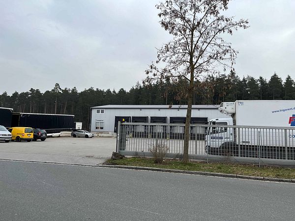 Area di parcheggio per autocarri Schmidt Kühltransporte München GmbH Roth
