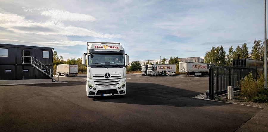 Area di parcheggio per autocarri Flex Trans Rötha