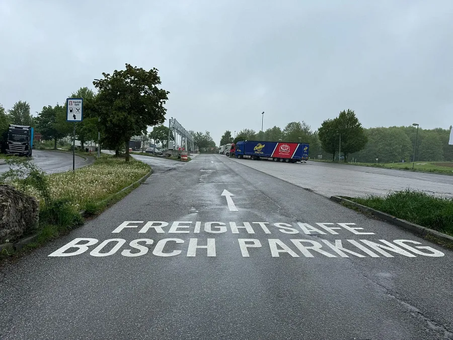 Truck parking lot Total Autohof in Alfeld