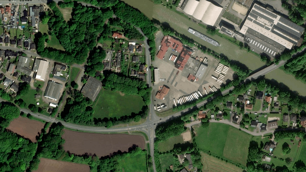 Area di parcheggio per autocarri SCL Steinkühler Silolager und Container Logistik GmbH & C... Rheine