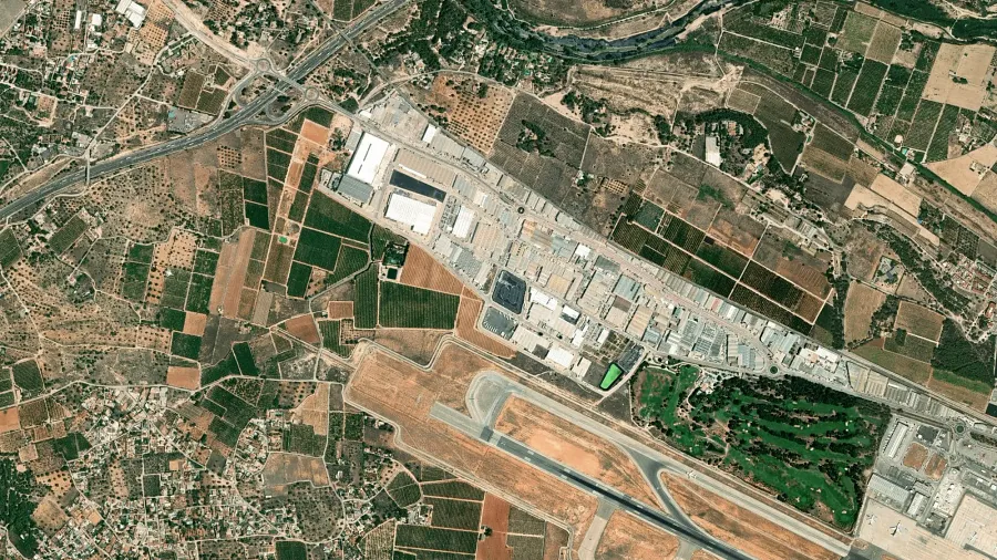 Parkareal mowiz TRUCK Valencia in Manises