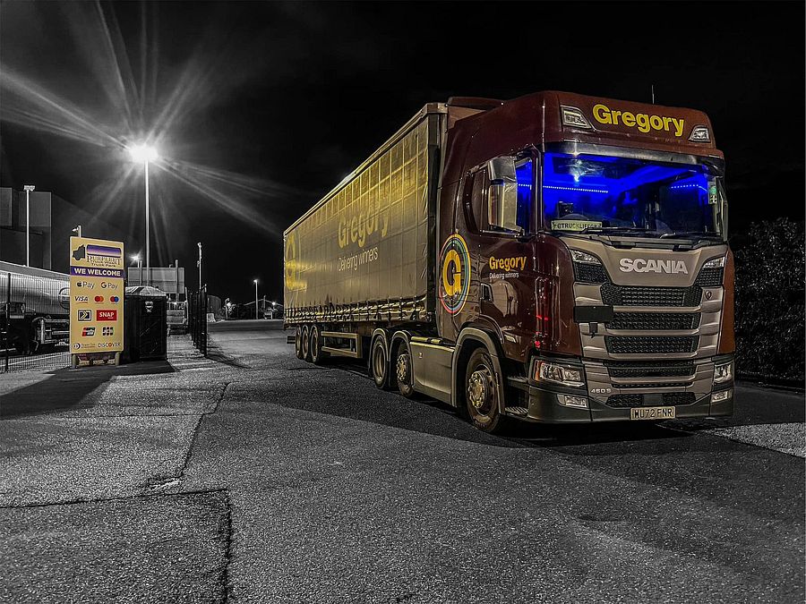 Truck parking lot Purfleet Truck Park in Grays