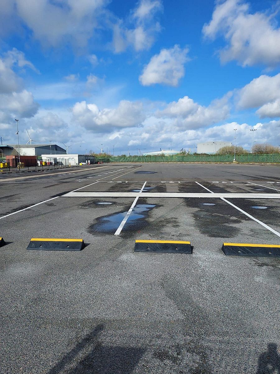 Truck parking lot Goldstar Truck Stop in Tilbury