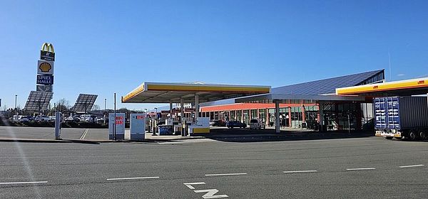 Area di parcheggio per autocarri SVG Autohof Lohfeldener Rüssel Lohfelden
