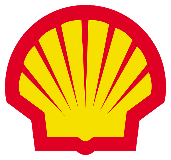 Tehergépkocsik parkolója Shell Autohof in Braunschweig