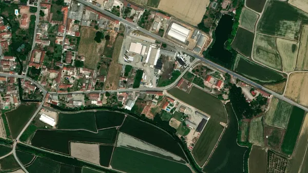 Truck parking lot Officina Valentini SRL a socio unico in Palestro