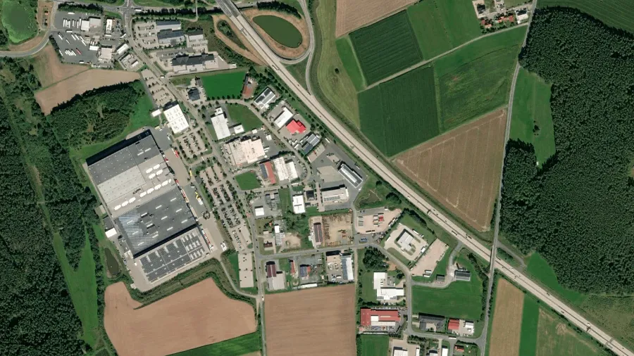 Area di parcheggio per autocarri Truckcenter Bauer Wernberg-Köblitz