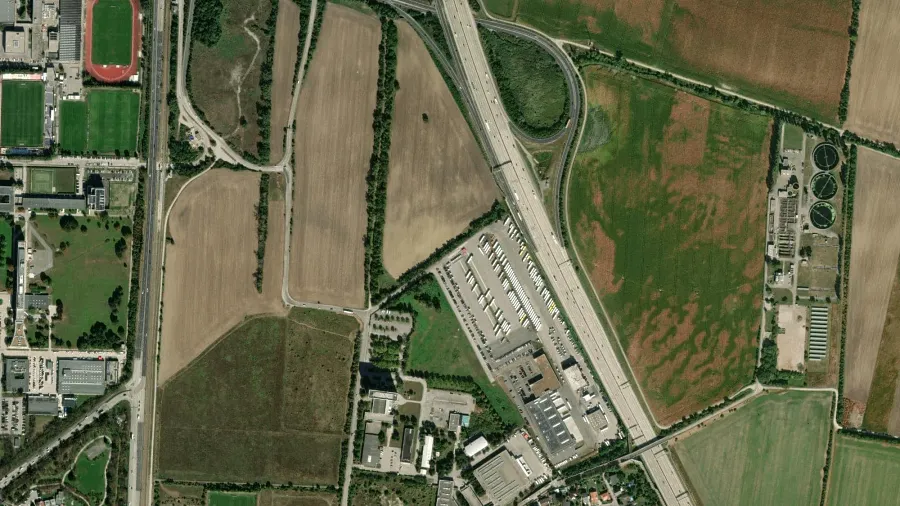 Parkareal Müller Transporte GmbH in Wiener Neudorf