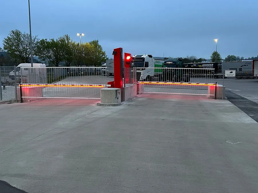Місце для паркування вантажівок BSH Hausgeräte GmbH в Giengen an der Brenz