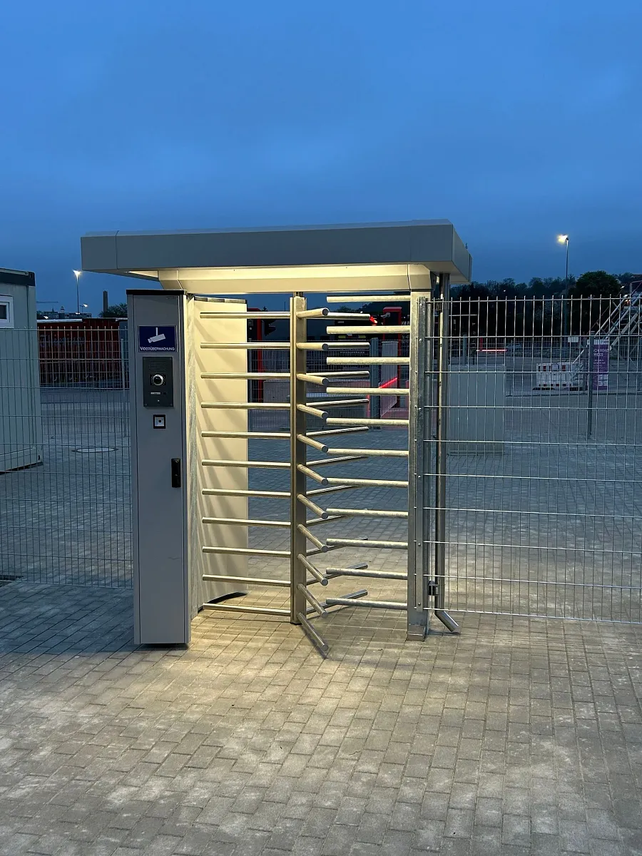 Місце для паркування вантажівок BSH Hausgeräte GmbH в Giengen an der Brenz