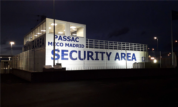 Area di parcheggio per autocarri MOEVE Truck Village PASSAC Meco