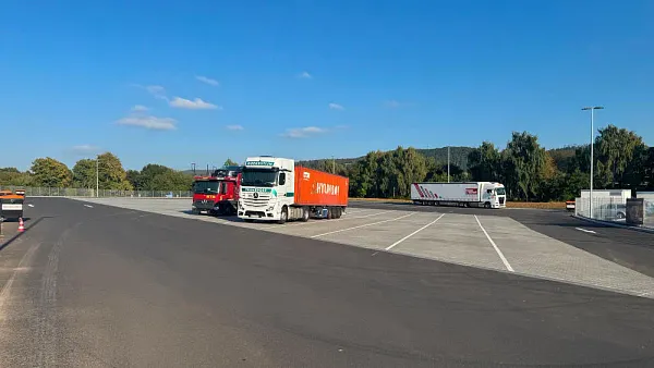 Parkareal ROSI'S Autohof in Niederaula