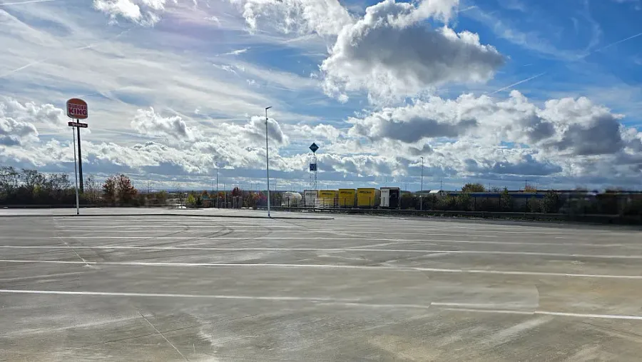 Area di parcheggio per autocarri A3 + A7 Safe Truck Park Dettelbach