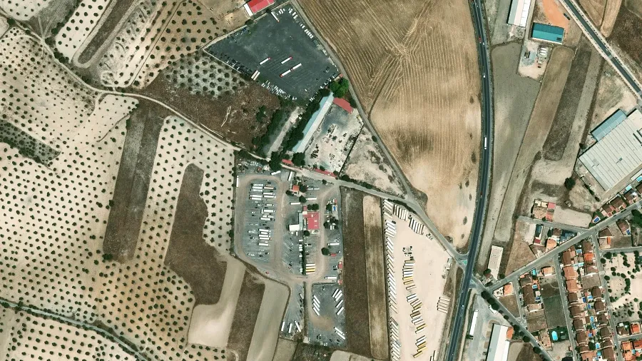 Parking dla ciężarówek Campa Automoción Lucia Future SLU w Esquivias