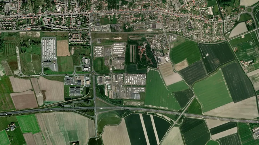 Truck parking lot Polley Secured Lorry Park in Marck