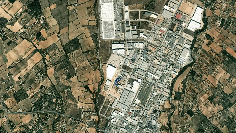 Parkareal LLULL 80 SL in Valls