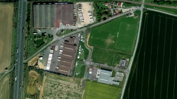 Parkareal Pihen Transports in Remy