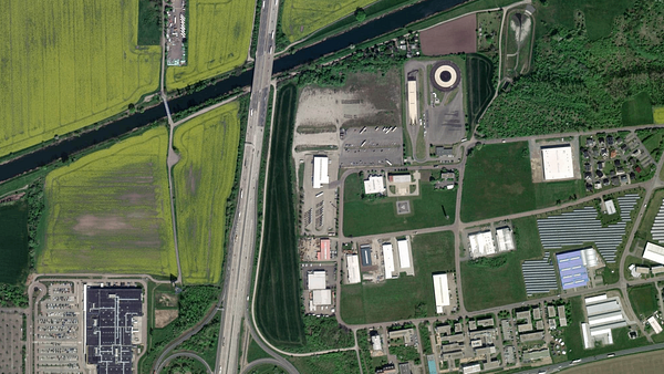 Area di parcheggio per autocarri Hallesche Kraftverkehrs & Speditions GmbH Schkeuditz