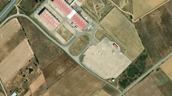 Parkareal Logytrans Cetile in Chozas de Abajo