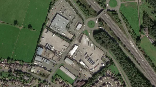 Parkareal Route 74 Truckstop in Lanark