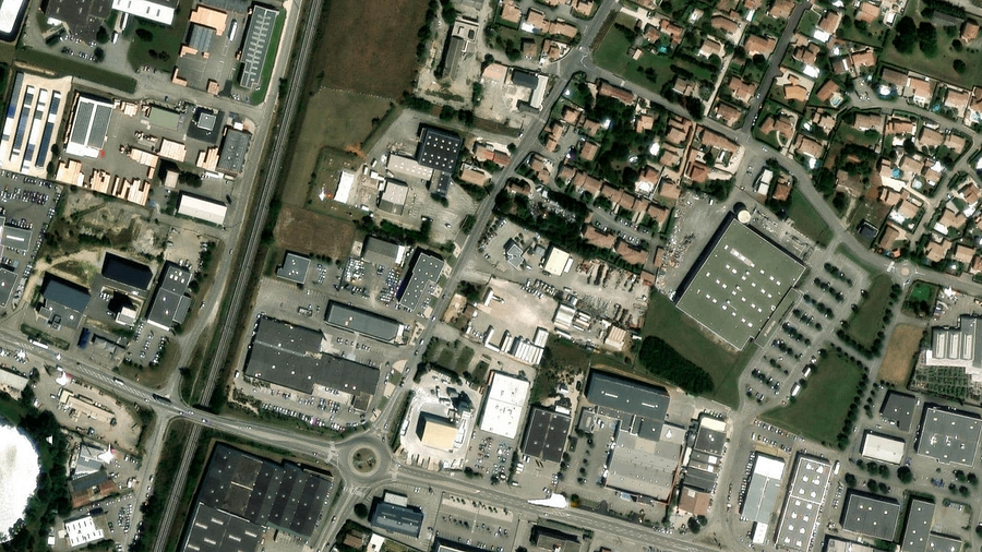 Area di parcheggio per autocarri Brès Montélimar