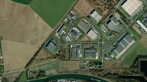 Truck parking lot RBNB TRUCKS in Carvin