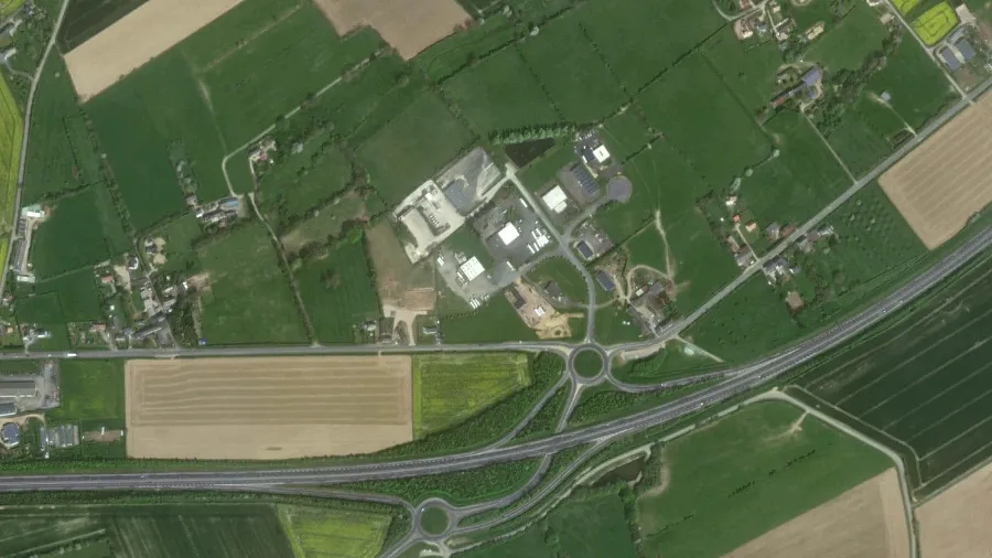 Parkareal SARL A84 Véhicule Industriel in Seulline