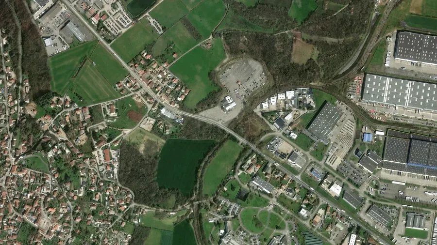 Parkareal Cesar Palace in Grenay